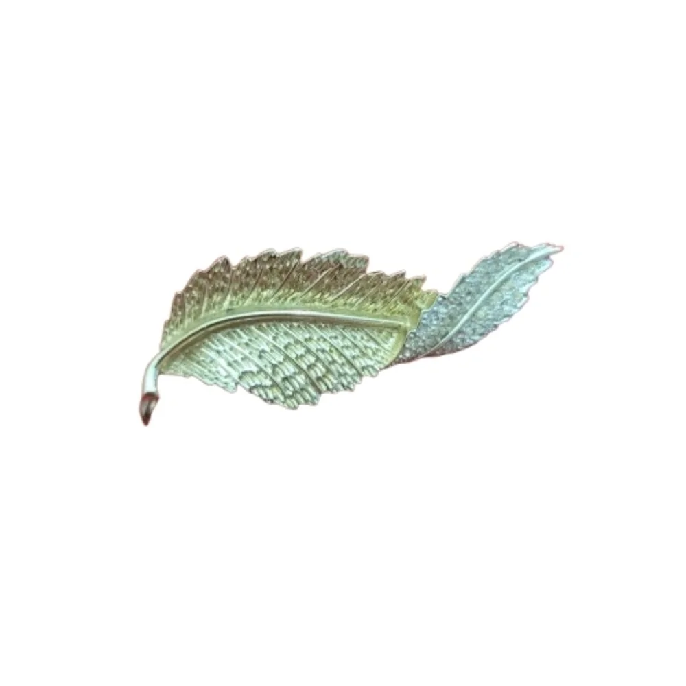 Sarah Coventry Two-Tone leaf brooch 60s silvertone Goldtone Crystals Fall Autumn